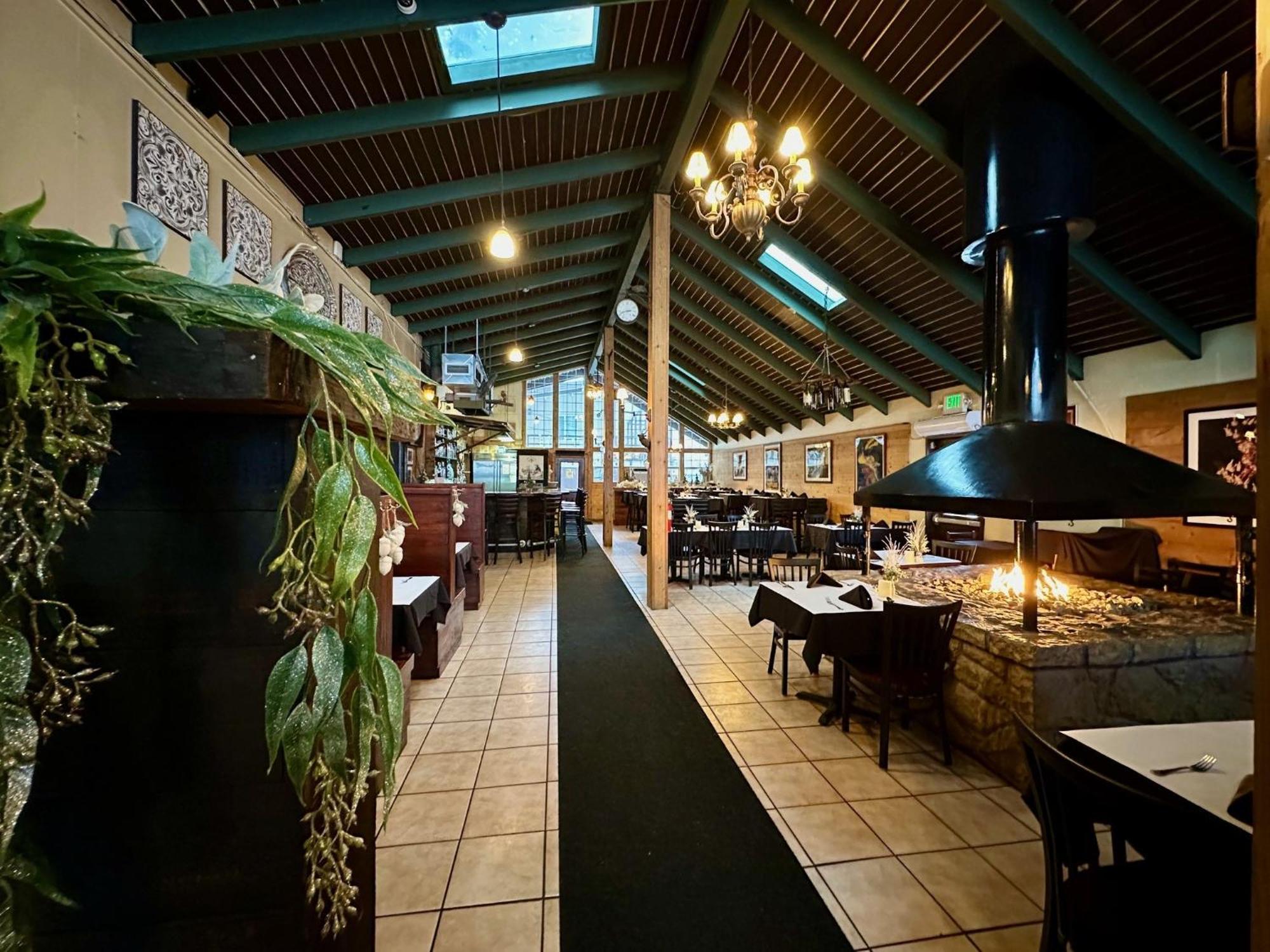 Shasta Inn موونت شاستا المظهر الخارجي الصورة